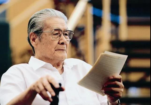 94歲獲頒“七一勛章”的藍(lán)天野，是“姜子牙”更是“地下尖兵”