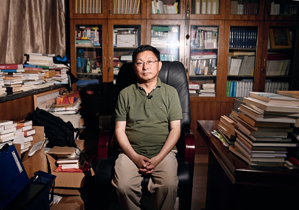 阿來(lái)，步履不停