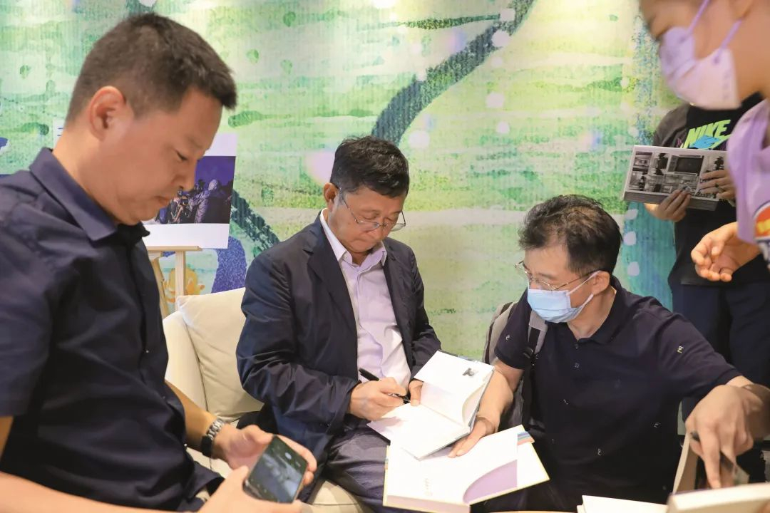 文學里的家與國 | 阿來，步履不停