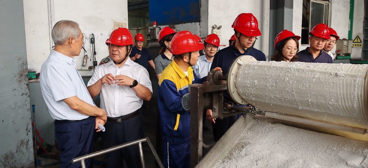 人民日報《環(huán)球人物》雜志社調(diào)研走訪河南省濟源市