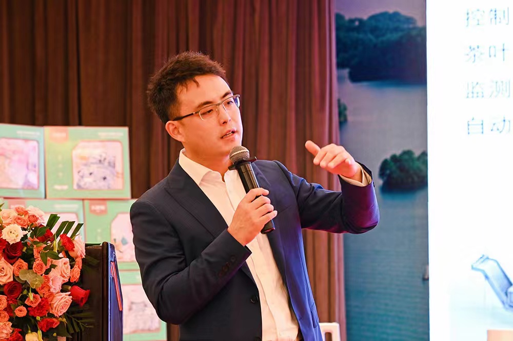 “85后”蘇鴻，將現(xiàn)代化活力注入傳統(tǒng)制茶技藝